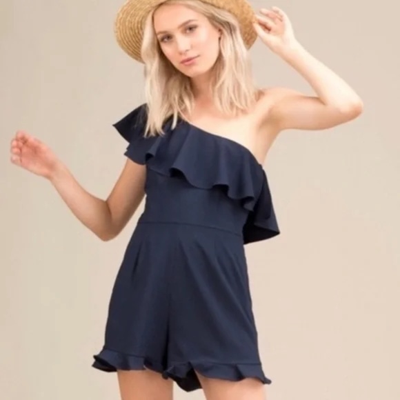 Shorts Romper by J.O.A. One Shoulder Size XS - Picture 5 of 14